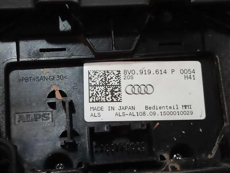 Recambio de consola central trasera para audi a3 (8v1, 8vk) 1.6 tdi referencia OEM IAM   