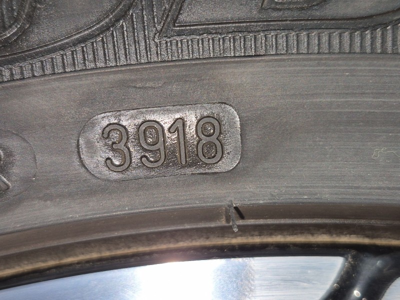 Recambio de juego llantas para citroën c4 cactus 1.2 thp 110 referencia OEM IAM   