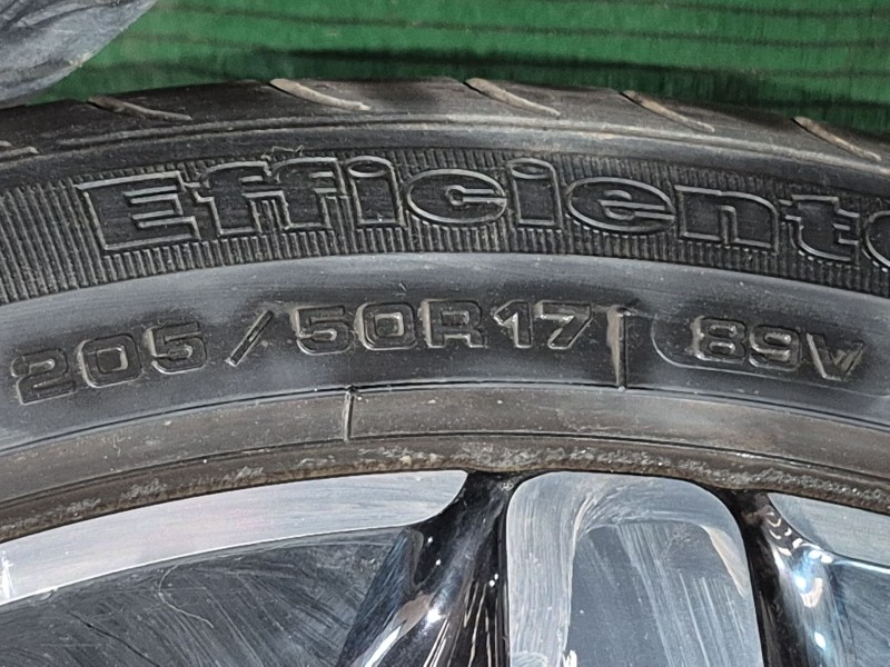 Recambio de juego llantas para citroën c4 cactus 1.2 thp 110 referencia OEM IAM   