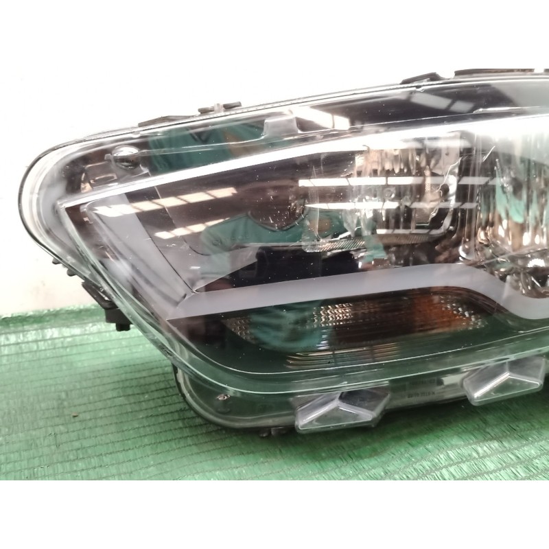 Recambio de faro derecho para citroën c4 cactus 1.2 thp 110 referencia OEM IAM   