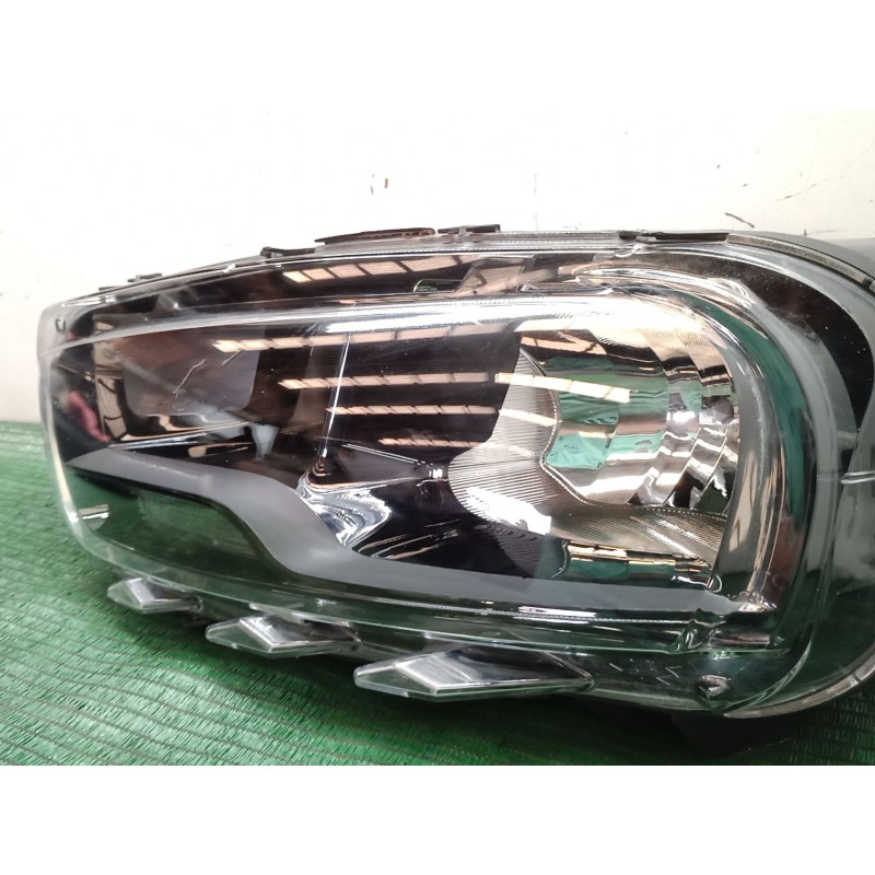 Recambio de faro derecho para citroën c4 cactus 1.2 thp 110 referencia OEM IAM   