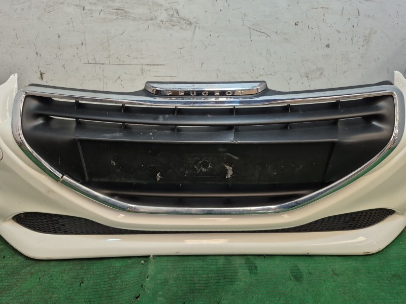 Recambio de paragolpes delantero para peugeot 208 i (ca_, cc_) 1.2 vti 82 referencia OEM IAM   