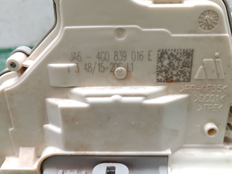 Recambio de cerradura puerta trasera derecha para audi a3 (8v1, 8vk) 1.6 tdi referencia OEM IAM   