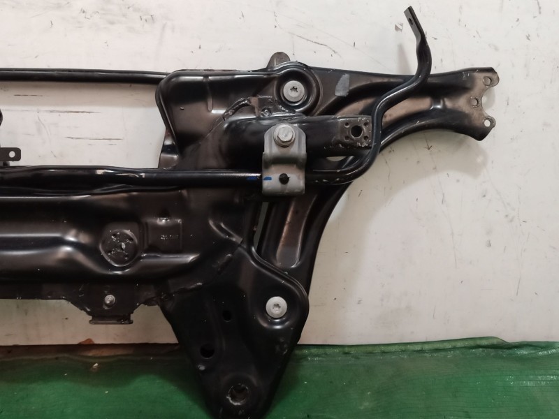 Recambio de puente delantero para citroën c4 cactus 1.2 thp 110 referencia OEM IAM 17924701D25 17924701D25 17924701D25