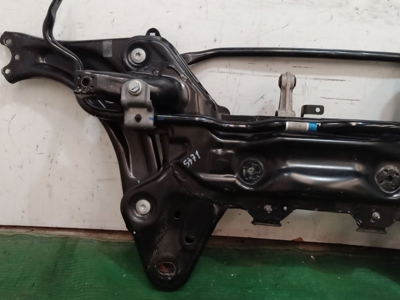 Recambio de puente delantero para citroën c4 cactus 1.2 thp 110 referencia OEM IAM 17924701D25 17924701D25 17924701D25