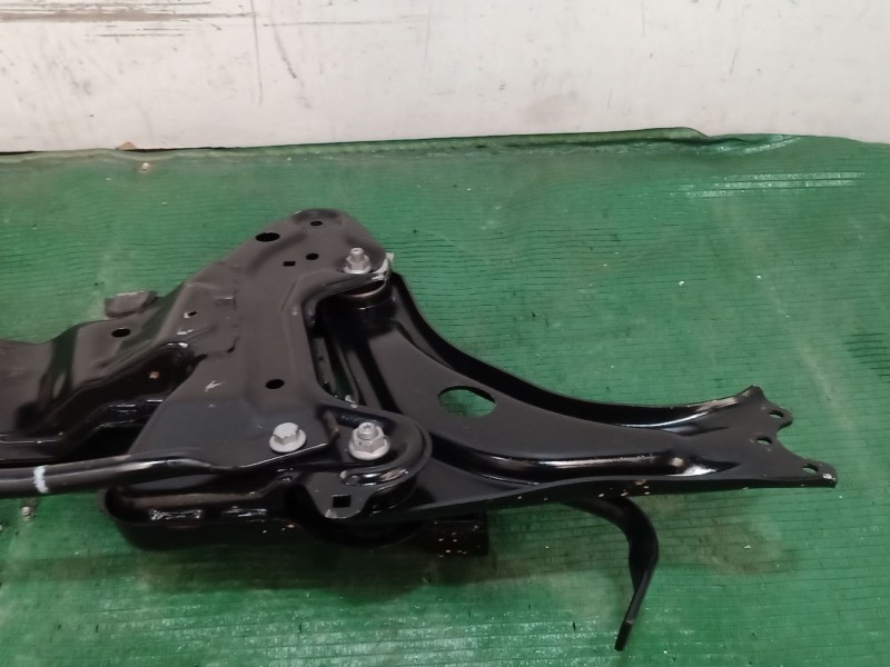 Recambio de puente delantero para citroën c4 cactus 1.2 thp 110 referencia OEM IAM 17924701D25 17924701D25 17924701D25