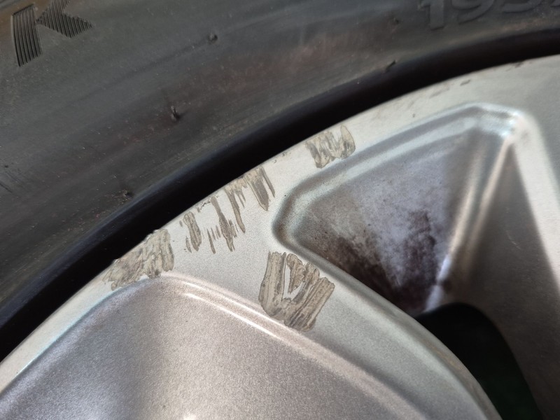 Recambio de juego llantas para peugeot 208 i (ca_, cc_) 1.2 vti 82 referencia OEM IAM   