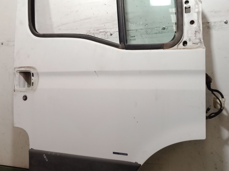 Recambio de puerta delantera derecha para iveco daily iv furgoneta 65c15 referencia OEM IAM   