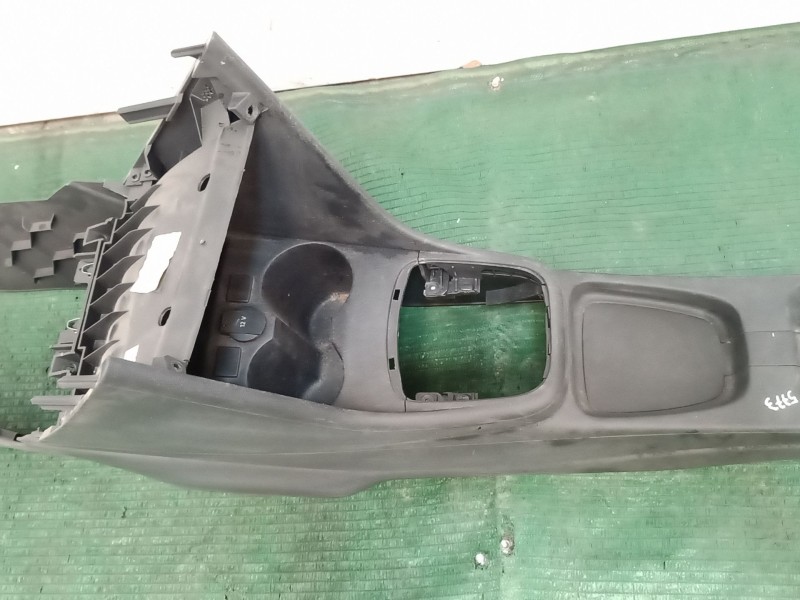 Recambio de consola central trasera para volkswagen polo v (6r1, 6c1) 1.2 referencia OEM IAM   