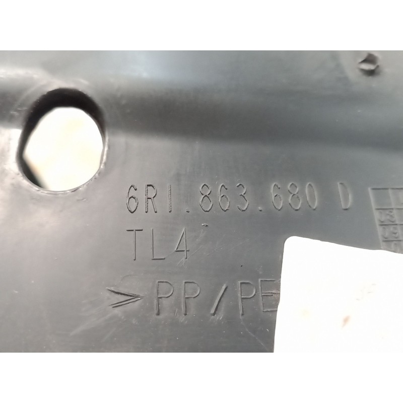 Recambio de consola central trasera para volkswagen polo v (6r1, 6c1) 1.2 referencia OEM IAM   