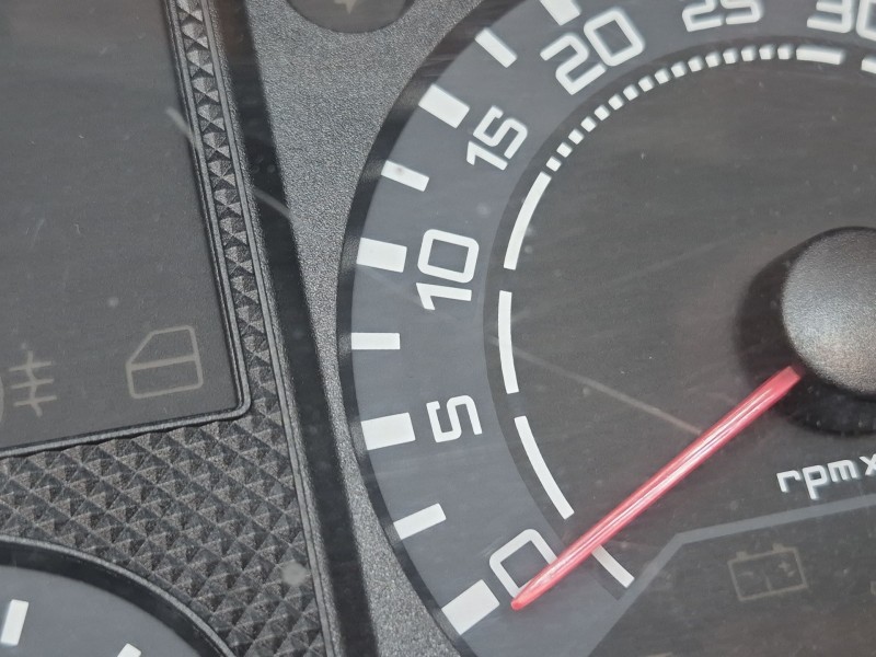 Recambio de cuadro instrumentos para iveco daily iv furgoneta 29l10 v referencia OEM IAM   