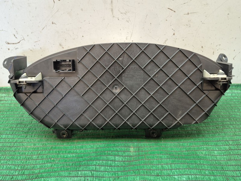 Recambio de cuadro instrumentos para iveco daily iv furgoneta 29l10 v referencia OEM IAM   