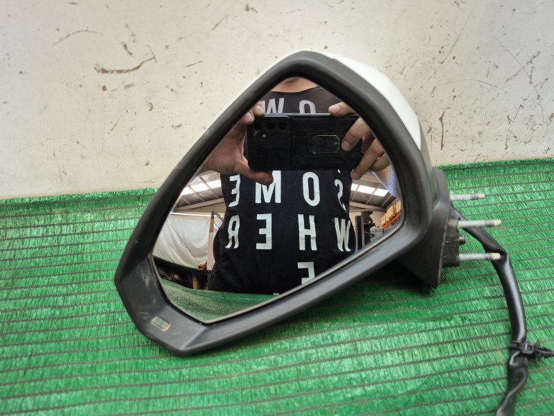 Recambio de retrovisor izquierdo para audi a3 (8v1, 8vk) 1.6 tdi referencia OEM IAM   