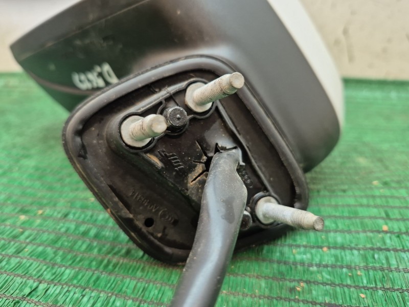 Recambio de retrovisor izquierdo para audi a3 (8v1, 8vk) 1.6 tdi referencia OEM IAM   