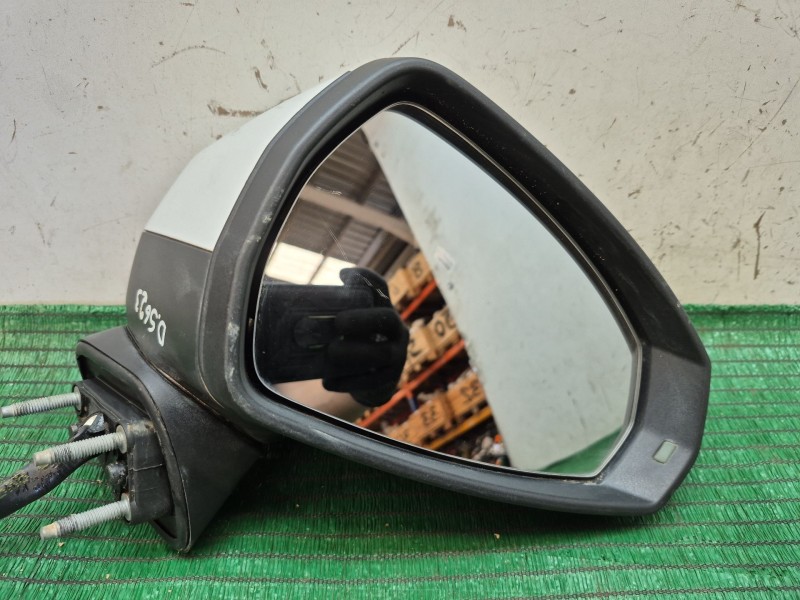 Recambio de retrovisor derecho para audi a3 (8v1, 8vk) 1.6 tdi referencia OEM IAM   