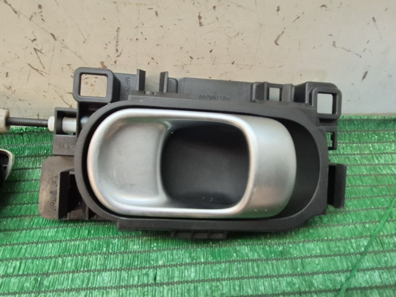 Recambio de cerradura puerta delantera derecha para volkswagen golf plus v (5m1, 521) 1.6 tdi referencia OEM IAM   