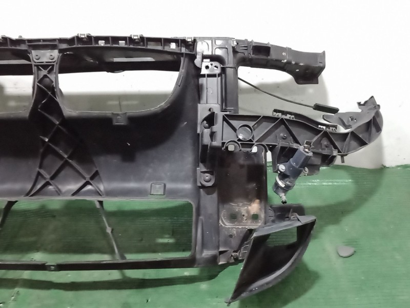 Recambio de panel frontal para bmw 1 (e87) 118 d referencia OEM IAM   