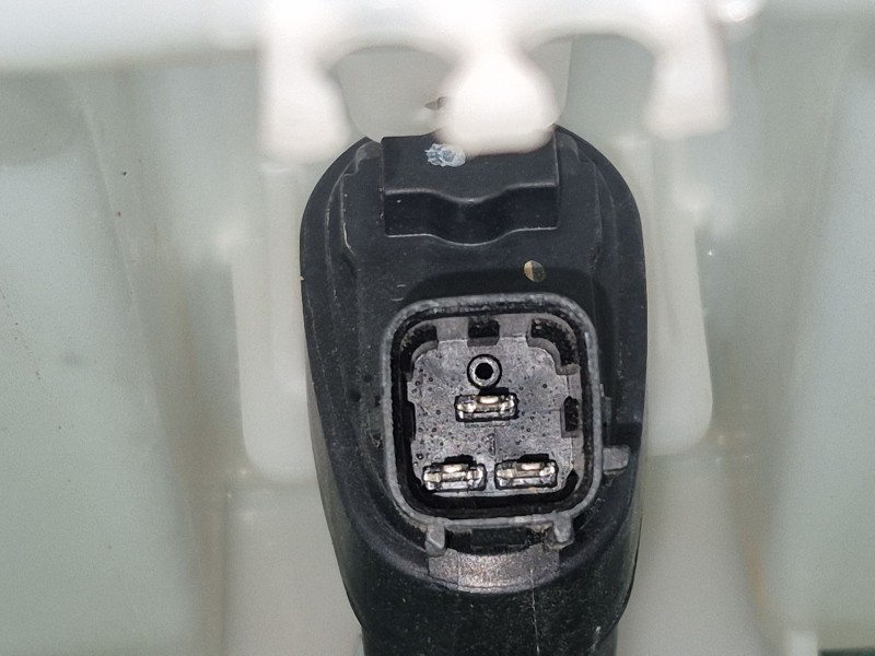 Recambio de deposito limpia para hyundai i20 iii (bc3, bi3) 1.2 referencia OEM IAM   