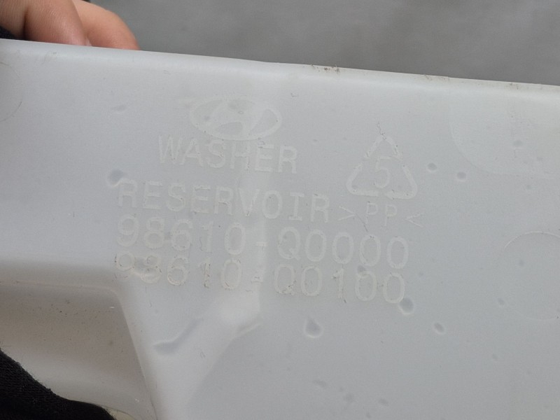 Recambio de deposito limpia para hyundai i20 iii (bc3, bi3) 1.2 referencia OEM IAM   