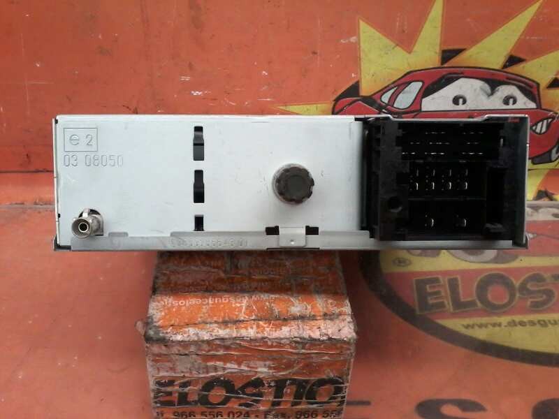 Recambio de sistema audio / radio cd para renault clio iii exception referencia OEM IAM 281150038R 281150038R 281150038R