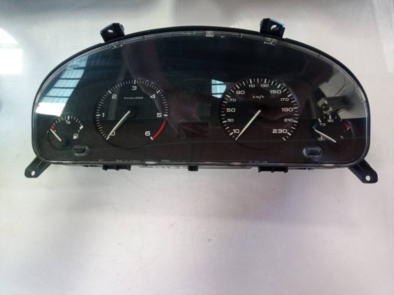 Recambio de cuadro instrumentos para peugeot 406 berlina ( s1 / s2 ) srdt referencia OEM IAM 9639940380 9639940380 9639940380