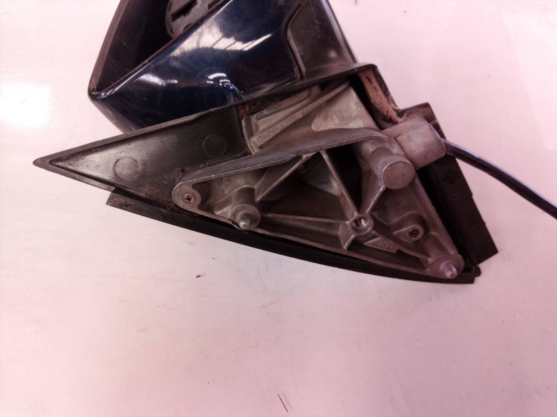 Recambio de retrovisor derecho para audi a4 berlina (8e) 2.0 tdi 16v (103kw) referencia OEM IAM   