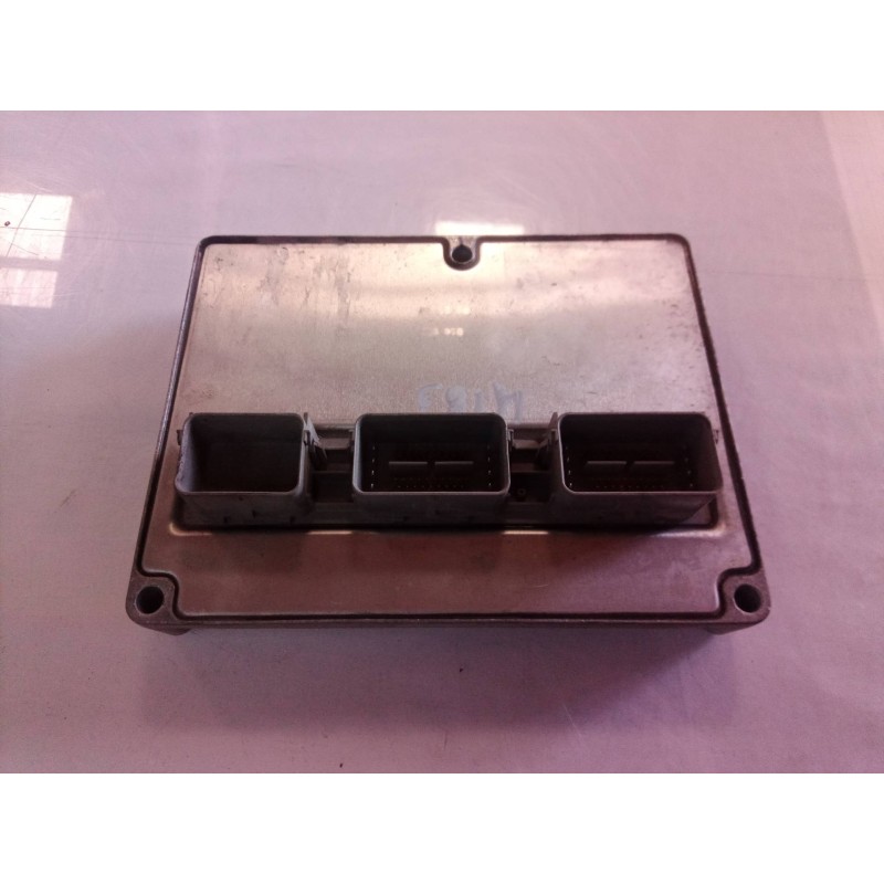 Recambio de centralita motor uce para ford focus berlina (cap) ghia referencia OEM IAM 5M5112A650AD ESU1310185A6F14 5M5112A650AD