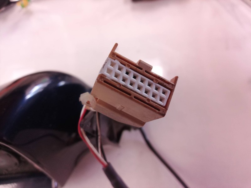 Recambio de retrovisor izquierdo para audi a4 berlina (8e) 2.0 tdi 16v (103kw) referencia OEM IAM   