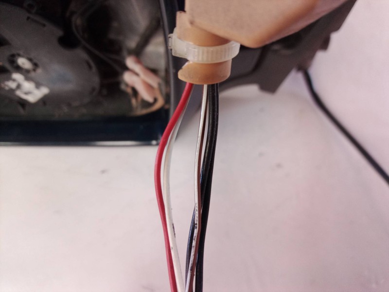 Recambio de retrovisor izquierdo para audi a4 berlina (8e) 2.0 tdi 16v (103kw) referencia OEM IAM   