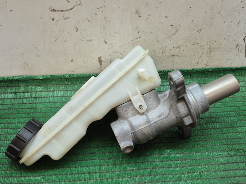 Recambio de bomba freno para ford focus iii 1.0 ecoboost referencia OEM IAM eV61-2C246-A  