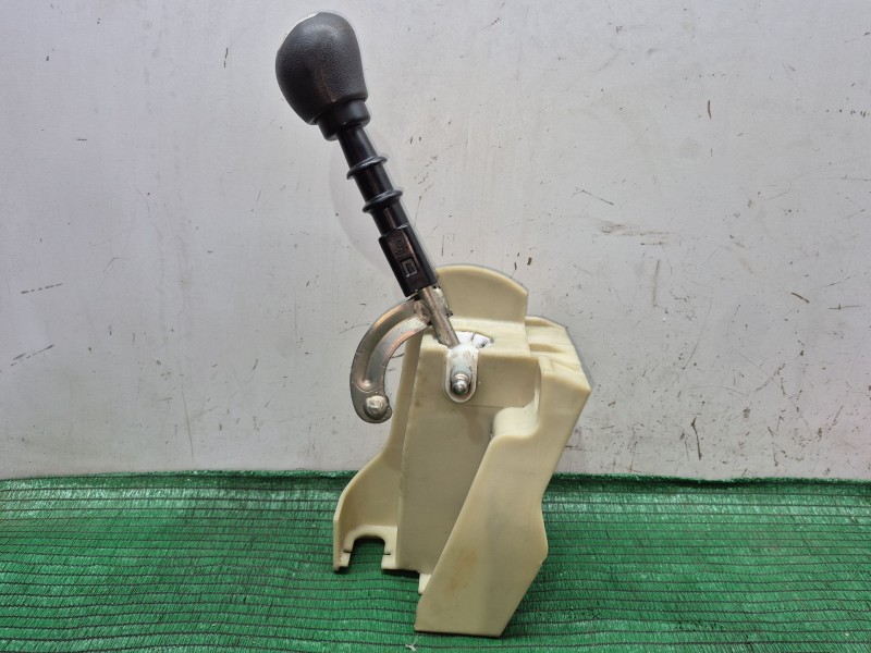 Recambio de palanca cambio para iveco daily iv furgoneta 65c15 referencia OEM IAM   