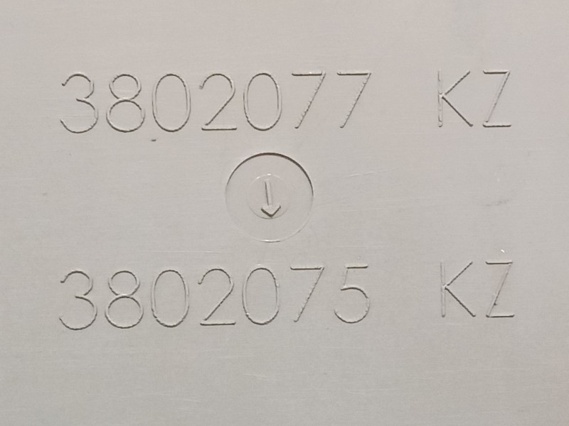 Recambio de guarnecido puerta delantera derecha para iveco daily iv furgoneta 65c15 referencia OEM IAM   