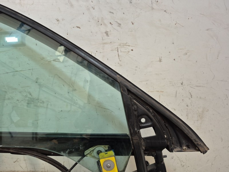 Recambio de elevalunas delantero derecho para audi a6 berlina (4b2) 2.5 tdi referencia OEM IAM   