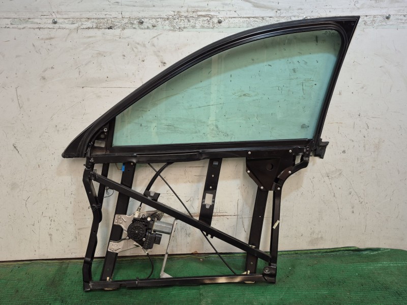 Recambio de elevalunas delantero derecho para audi a6 berlina (4b2) 2.5 tdi referencia OEM IAM   