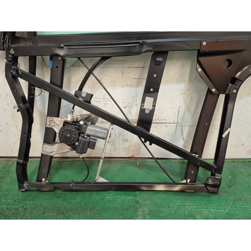 Recambio de elevalunas delantero derecho para audi a6 berlina (4b2) 2.5 tdi referencia OEM IAM   