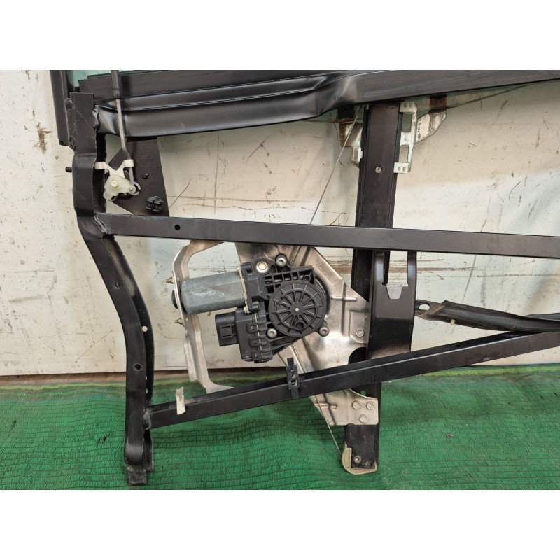 Recambio de elevalunas trasero derecho para audi a6 berlina (4b2) 2.5 tdi referencia OEM IAM   