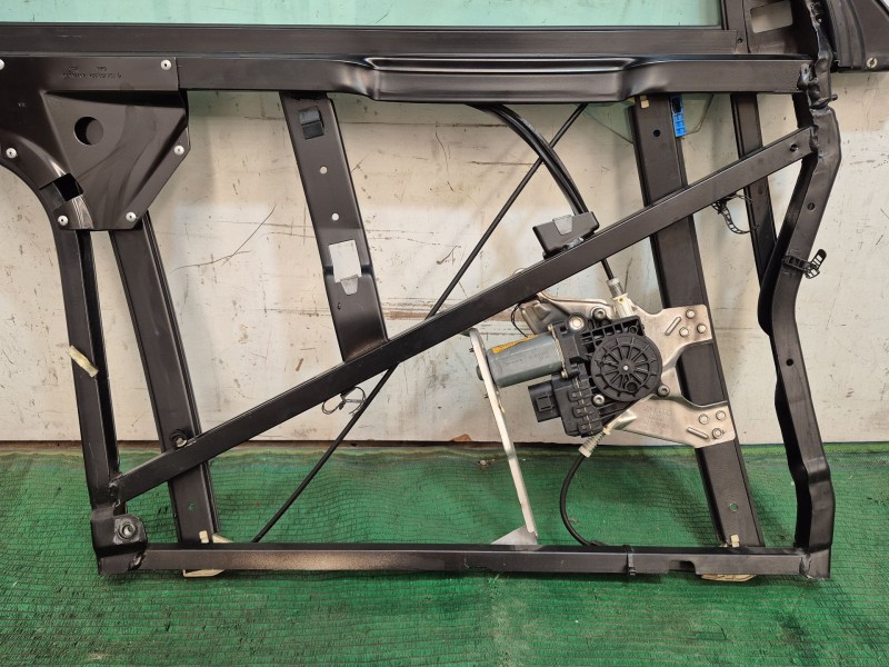 Recambio de elevalunas delantero izquierdo para audi a6 berlina (4b2) 2.5 tdi referencia OEM IAM   