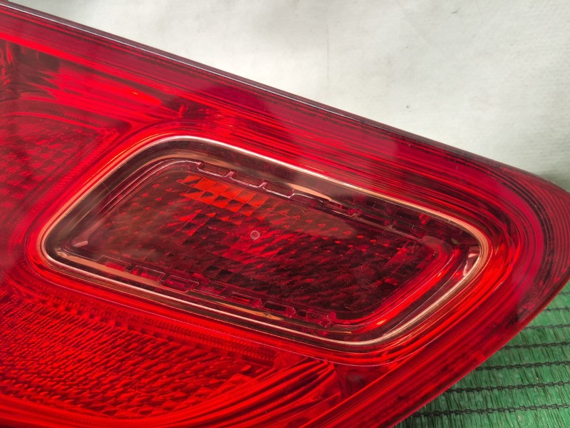 Recambio de piloto trasero derecho interior para opel astra j (p10) 1.4 (68) referencia OEM IAM   