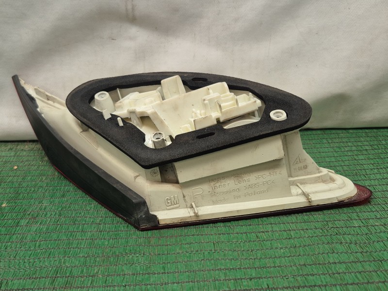 Recambio de piloto trasero derecho interior para opel astra j (p10) 1.4 (68) referencia OEM IAM   