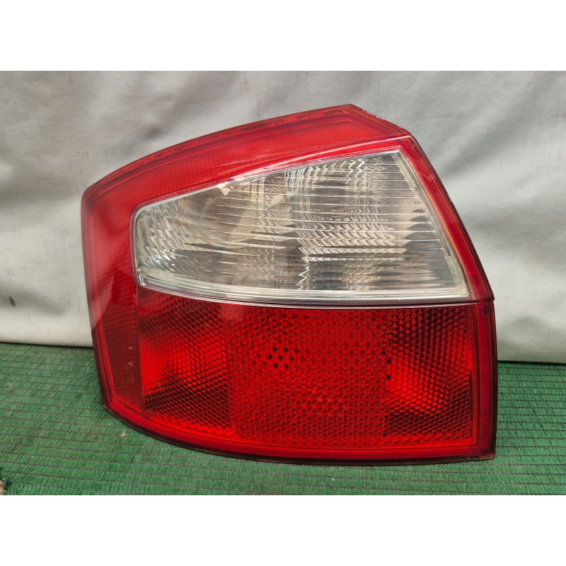 Recambio de piloto trasero izquierdo para audi a4 b6 (8e2) 1.9 tdi referencia OEM IAM 153947 153947 153947