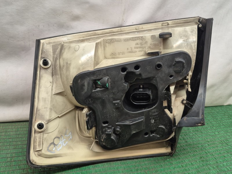 Recambio de piloto trasero izquierdo para audi a4 b6 (8e2) 1.9 tdi referencia OEM IAM 153947 153947 153947