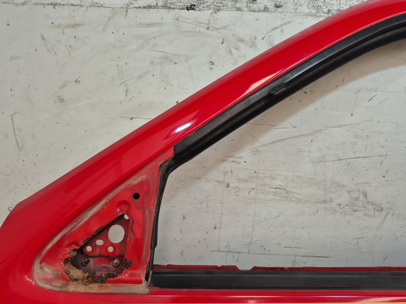 Recambio de puerta delantera izquierda para nissan almera (n15) lx referencia OEM IAM   