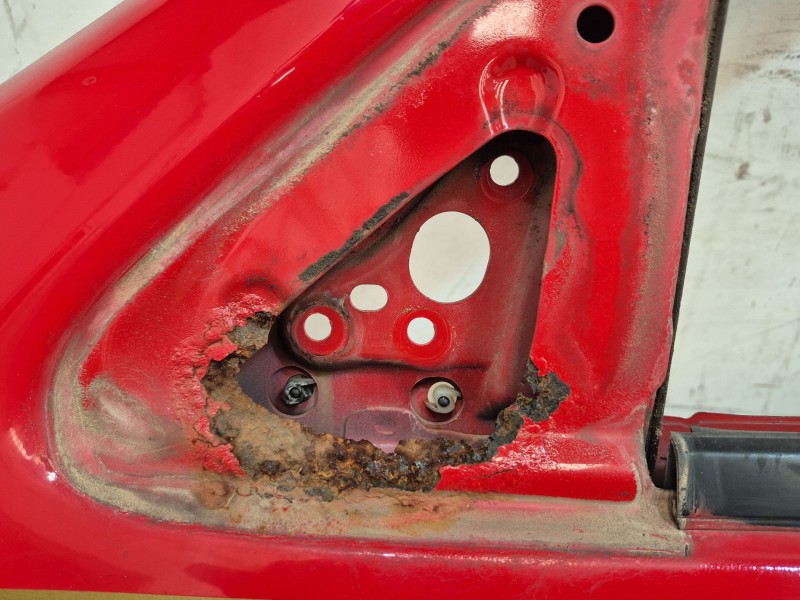 Recambio de puerta delantera izquierda para nissan almera (n15) lx referencia OEM IAM   