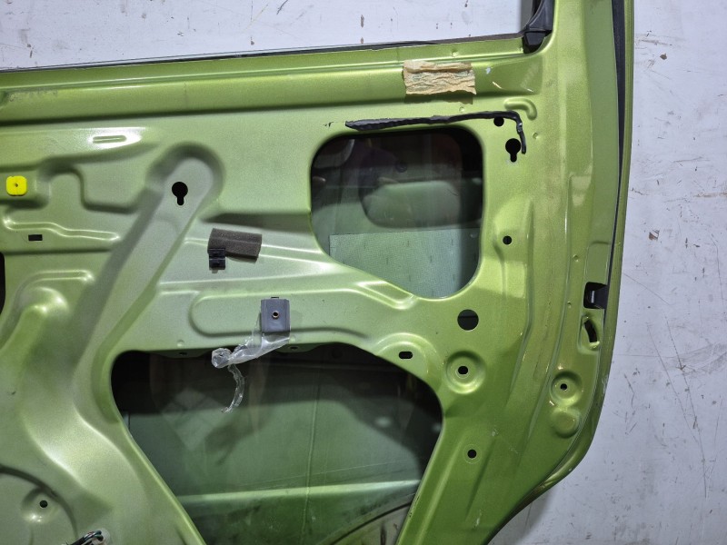 Recambio de puerta trasera derecha para opel agila 1.2 16v cat (z 12 xe / lw4) referencia OEM IAM   