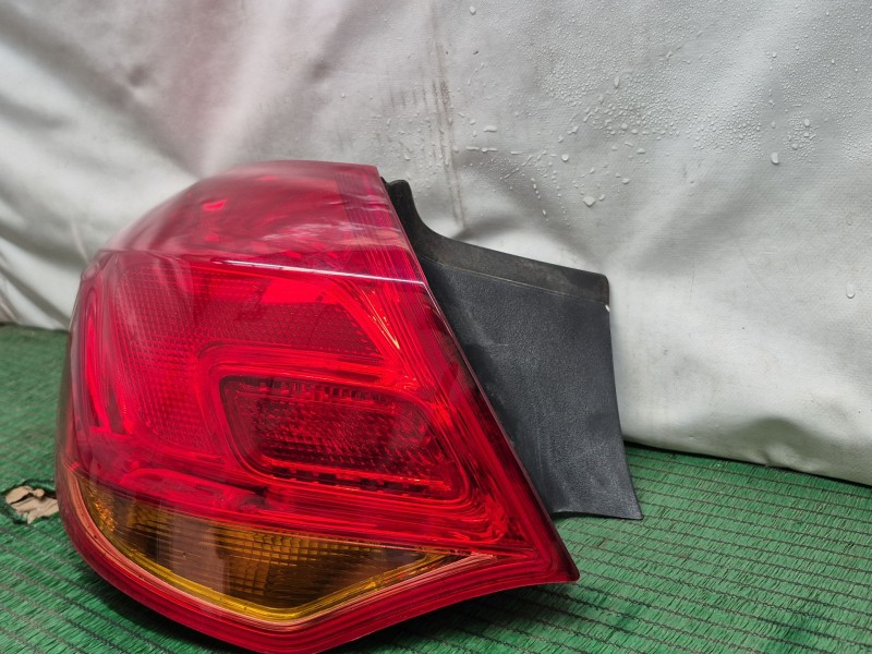 Recambio de piloto trasero izquierdo para opel astra j (p10) 1.4 (68) referencia OEM IAM   