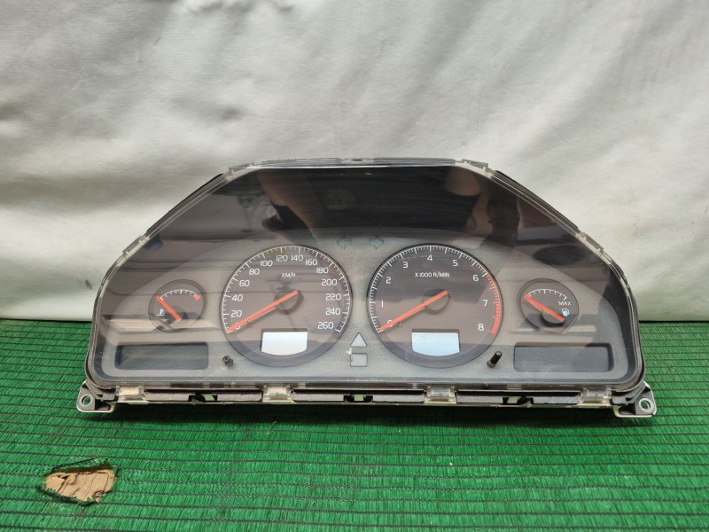 Recambio de cuadro instrumentos para volvo s60 berlina 2.4 (103kw) referencia OEM IAM   