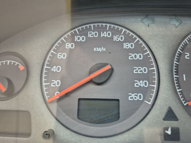 Recambio de cuadro instrumentos para volvo s60 berlina 2.4 (103kw) referencia OEM IAM   