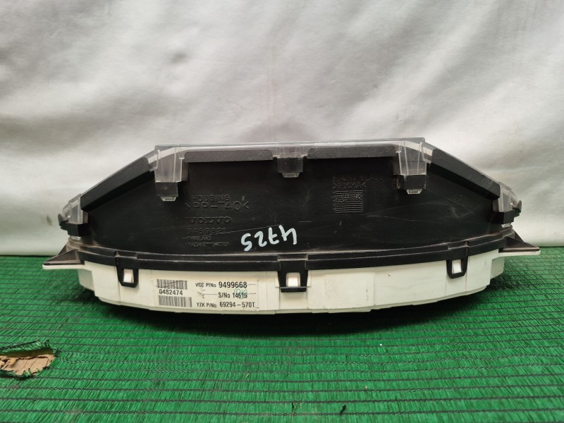 Recambio de cuadro instrumentos para volvo s60 berlina 2.4 (103kw) referencia OEM IAM   