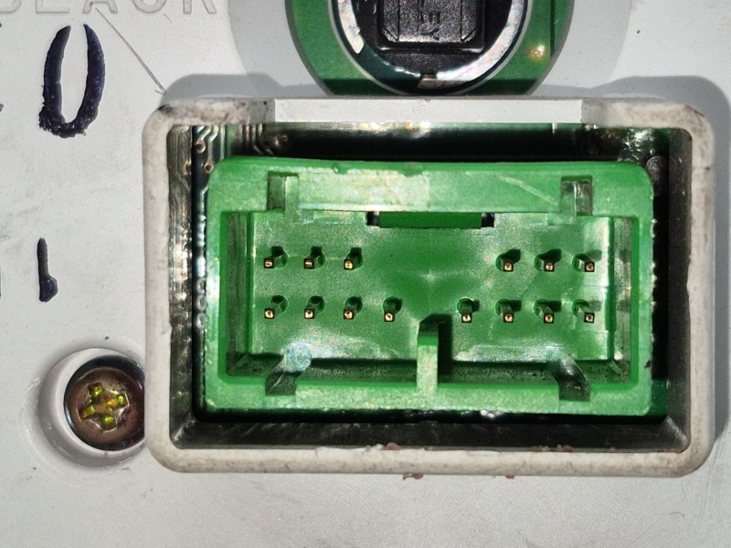 Recambio de cuadro instrumentos para volvo s60 berlina 2.4 (103kw) referencia OEM IAM   