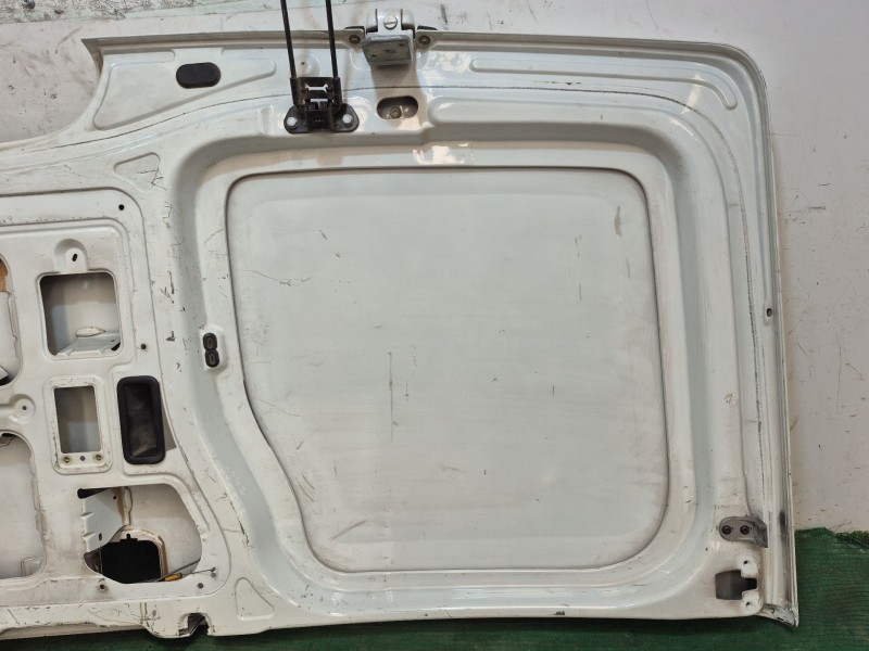 Recambio de puerta carga derecha para renault master ii phase 2 caja cerrada 2.5 diesel referencia OEM IAM   